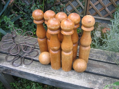 Ancien jeu quilles - en, bois